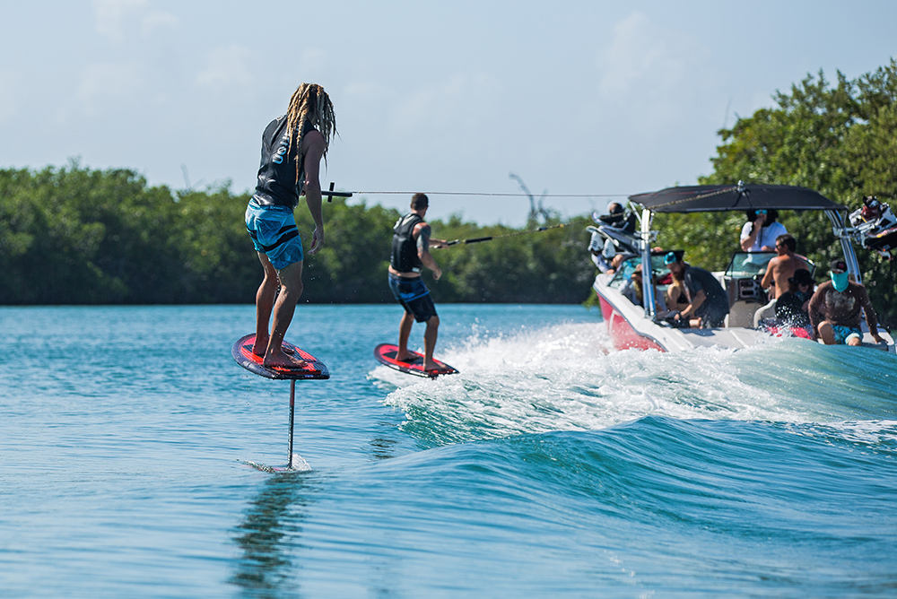 What in the World is Wakefoiling?! evo
